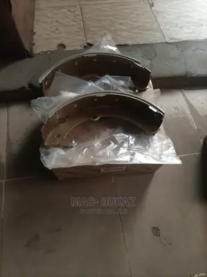 Shoe Kit for Toyota Coaster Bus