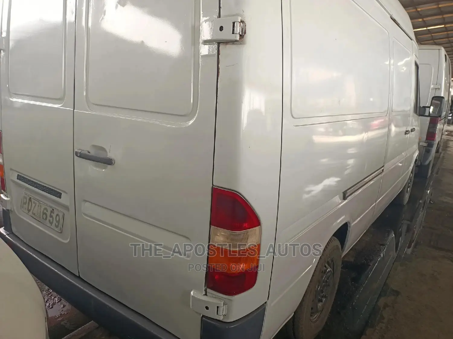 Mercedes-Benz Sprinter 2001 White