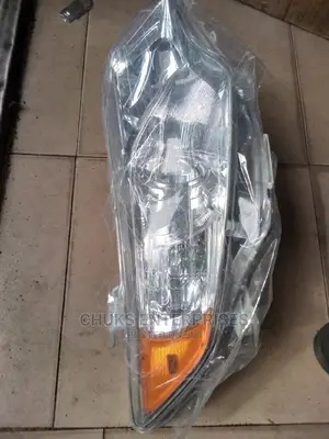 Toyota Camry 2012 Headlight