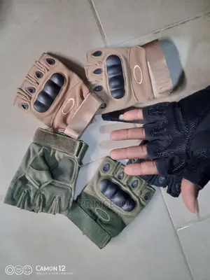Bikers And Safety Hand Gloves