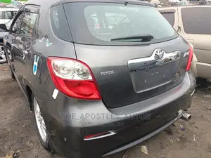 Toyota Matrix 2010 Gray