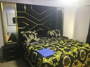 Exquisite 6by6 Bedframe