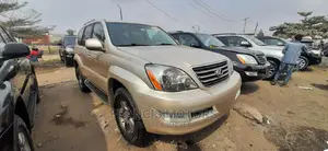 Lexus GX 470 2008 Gold