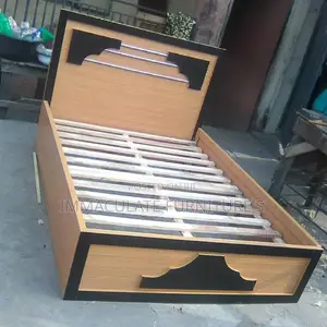 4andhalfby6 Bedframe