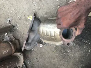 Toyota Camry V6 Catalyst Converter