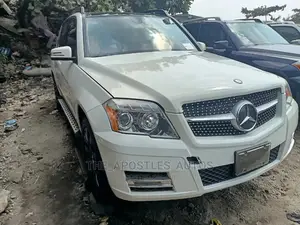 Mercedes-Benz GLK-Class 350 4MATIC 2012 White