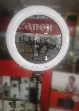 Ring Light 18 Inches With 3 Clips and Battery Space + Stand