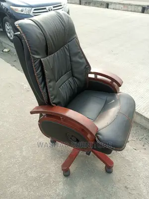 Executive Chair