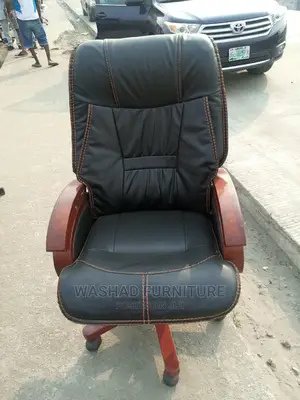 Executive Chair