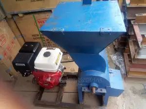 Cassava Grating Machine