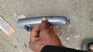 Door Handle For Sonata 2005 Model