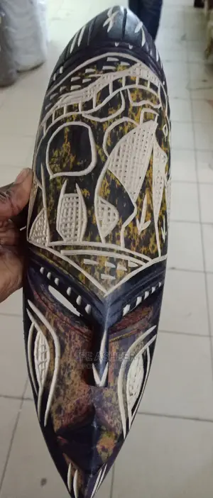 Africa Mask Artwork 004