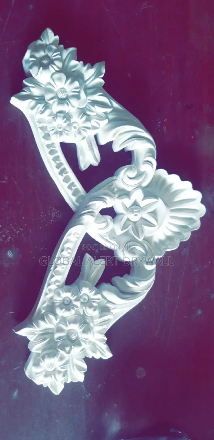 Polyurethane Flower Cornice