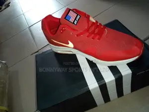 Nike Sports Jugging Canvas