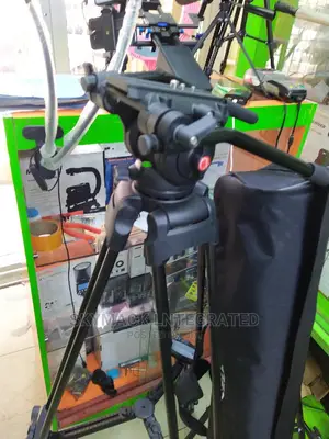 Excell Photo. Video. Studio Tripod