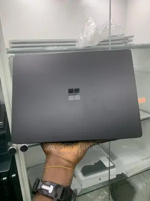 Laptop Microsoft Surface Laptop 8GB Intel Core I5 SSD 512GB