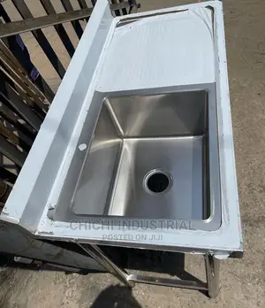 Single Sink With Side