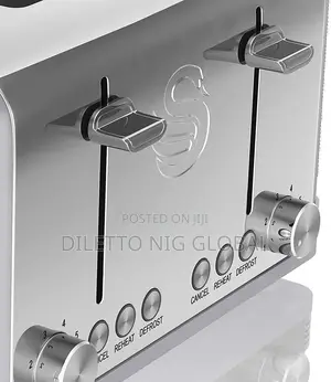 Swan 4 Slice Retro Toaster