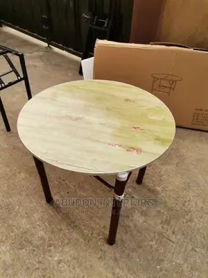 Marble Round Table