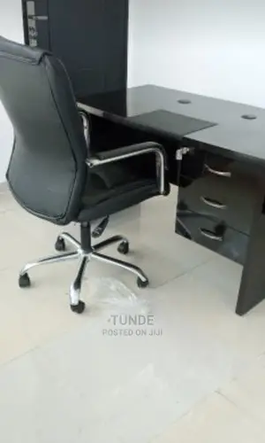 Modern Office Table