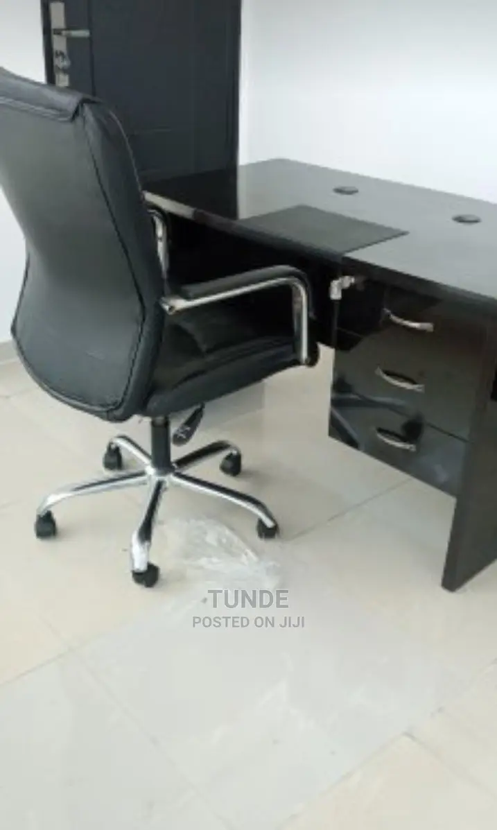Modern Office Table