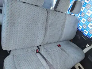 Toyota HiAce 2002 White