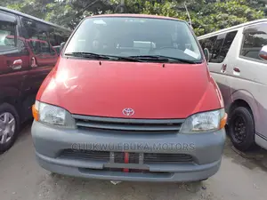 Toyota HiAce 2002 Red