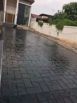 External Hard Floor Design