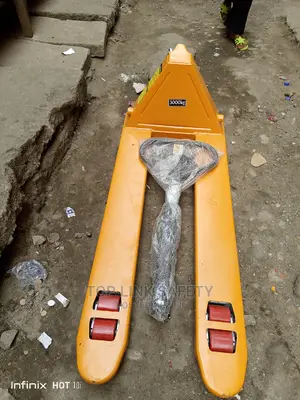 Pallet Truck 3000kg.3ton