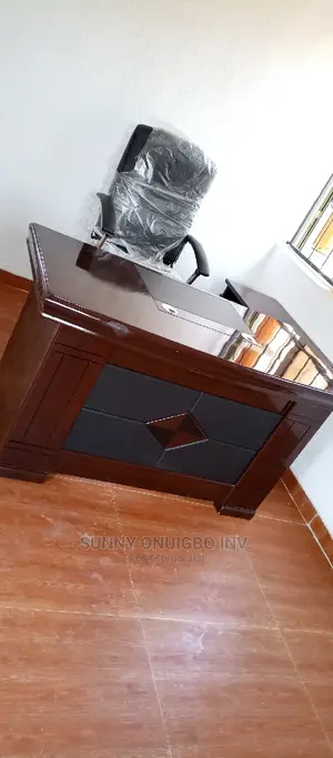 Executive Office Table in Abeokuta