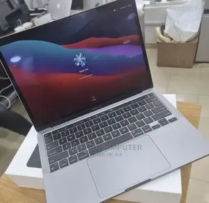 Laptop Apple MacBook Pro 2017 8GB Intel Core I5 256GB
