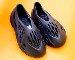 Yeezy Foam Runner