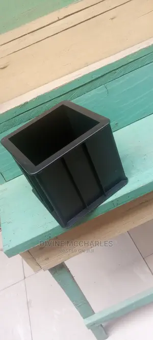 Plastic Cube Mould