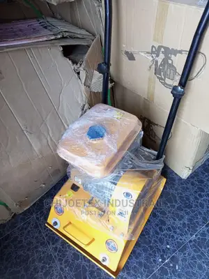 Plate Compactor C90