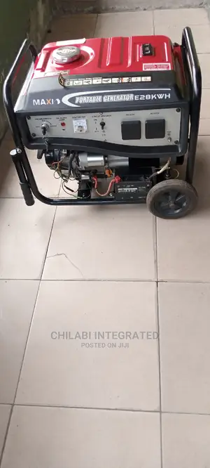 1 Month Old Very New 4KVA MAXI E28KWH Key Starter Generator