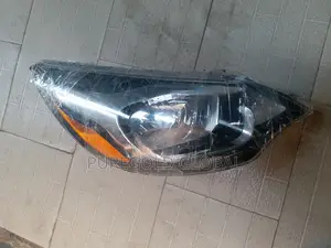 Kia Rio 2013 Model Headlamp American Spec