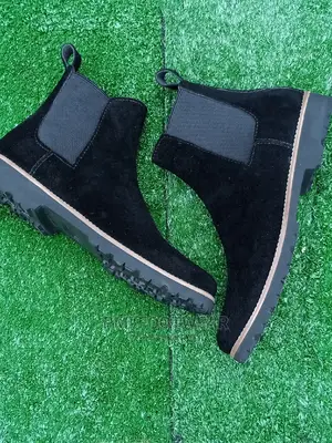 Chelsea Boot