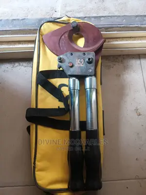 Ratcheting Cable Cutter