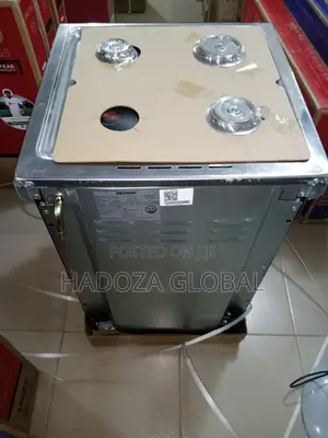 Black Skyrun Auto Ignition 3gas + 1electric Gas Cooker