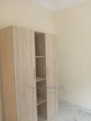 1bdrm Block of Flats in Surulere for rent