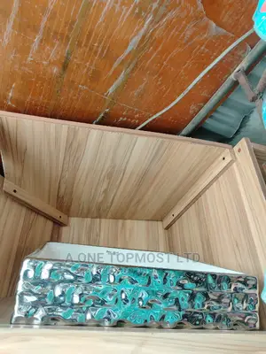 Silver Crest Countertop