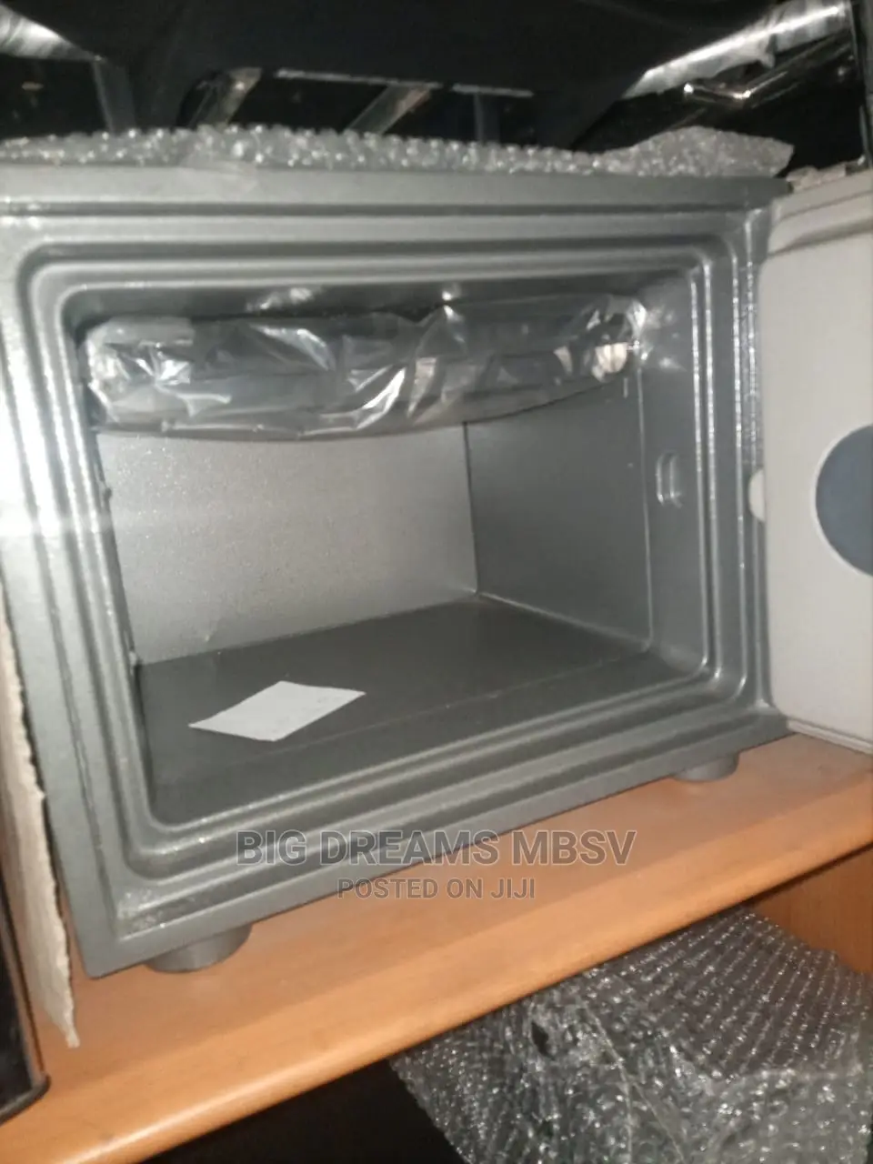102 Ultimate Fire Proof Safe