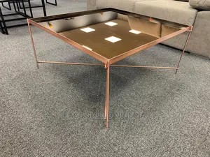 Oakland Square Table