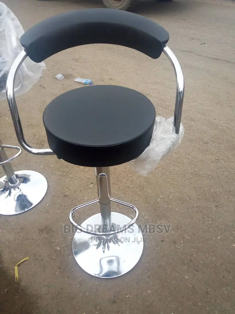 12d Leather Bar Stool