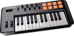 M Audio Oxygen25 Midi Keyboard