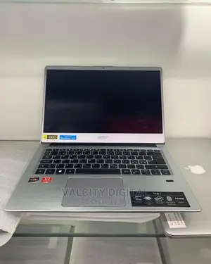 Laptop Acer Swift 3 4GB AMD Ryzen SSD 128GB