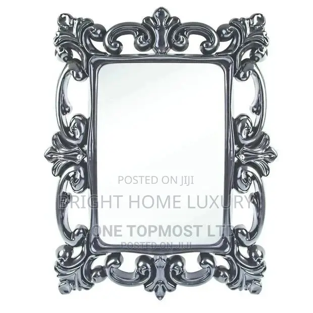 Royal Square Mirror