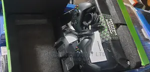 Xbox Series X 1tb Ssd + 2 Controllers + Charging Dock