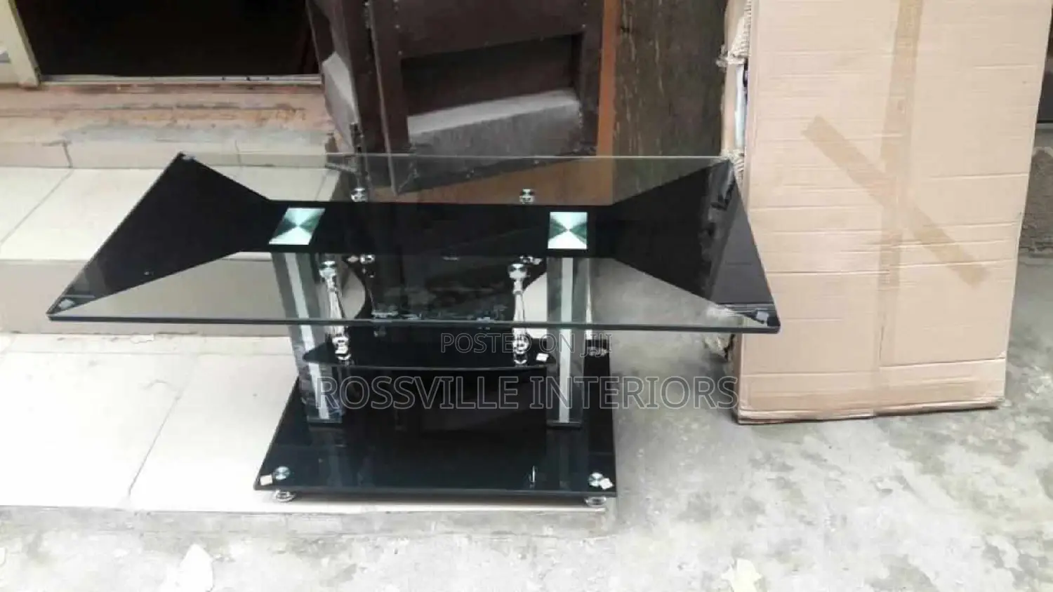 Elegant Center Table