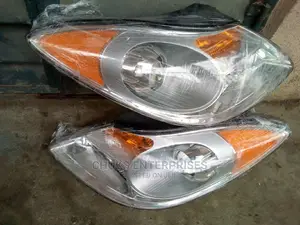 Hyundai Veracruz Headlight